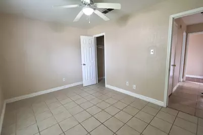 1217 E Brown Lane, Deer Park, TX 77536 - Photo 23
