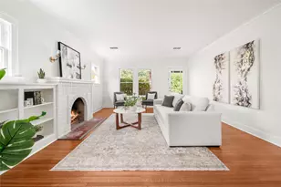 768 E 16th St, Houston, TX 77008 - Photo 13