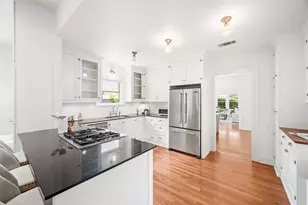 768 E 16th St, Houston, TX 77008 - Photo 19