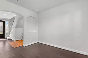 9618 Cambridge Manor Ln, Houston, TX 77045 - Photo 5