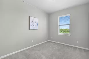 9618 Cambridge Manor Ln, Houston, TX 77045 - Photo 25