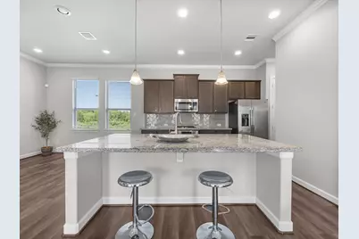 9618 Cambridge Manor Lane, Houston, TX 77045 - Photo 11