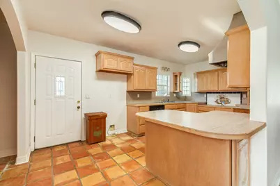 935 Magnolia Street, Lake Jackson, TX 77566 - Photo 13