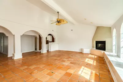 935 Magnolia Street, Lake Jackson, TX 77566 - Photo 9