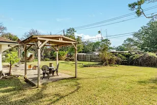 935 Magnolia St, Lake Jackson, TX 77566 - Photo 29