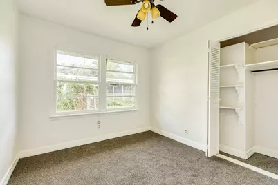 935 Magnolia Street, Lake Jackson, TX 77566 - Photo 25