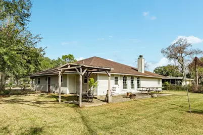 935 Magnolia Street, Lake Jackson, TX 77566 - Photo 27