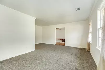 935 Magnolia Street, Lake Jackson, TX 77566 - Photo 17