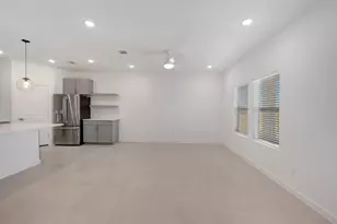 468 E Rose Marie Ln, Montgomery, TX 77356 - Photo 7