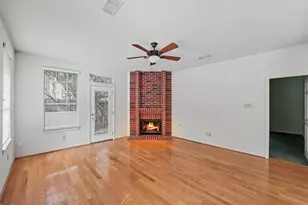 50 E Trillium Cir, The Woodlands, TX 77381 - Photo 15