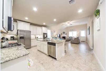 6602 Sterling Shores Lane, Rosenberg, TX 77471 - Photo 9