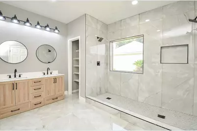 9211 Abbey Chase Lane, Houston, TX 77095 - Photo 19