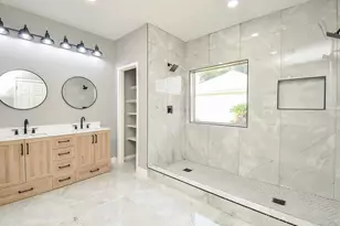 9211 Abbey Chase Ln, Houston, TX 77095 - Photo 19