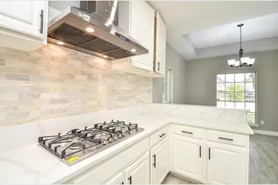 9211 Abbey Chase Lane, Houston, TX 77095 - Photo 11