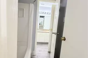 9461 Pagewood Ln, Houston, TX 77063 - Photo 33