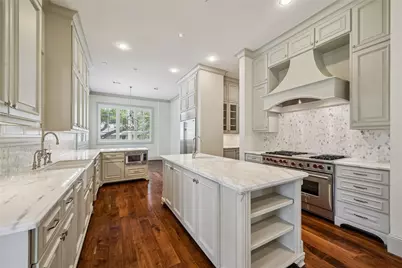 4005 Piping Rock Lane, Houston, TX 77027 - Photo 7