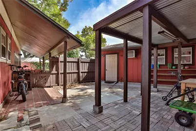 56 Leeder Court, Lake Jackson, TX 77566 - Photo 27
