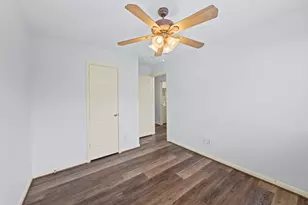 10506 Scenic Dr, Montgomery, TX 77356 - Photo 9