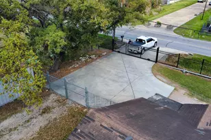 6951 Windfern Rd, Houston, TX 77040 - Photo 3