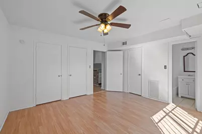 1849 Marshall Street #9, Houston, TX 77098 - Photo 11