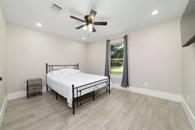 6720 Cathcart Drive, Houston, TX 77091 - Photo 11