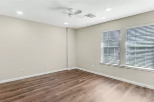 11405 Starlight Bay St, Pearland, TX 77584 - Photo 33