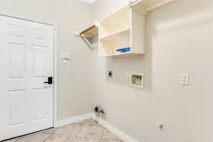 11405 Starlight Bay St, Pearland, TX 77584 - Photo 45