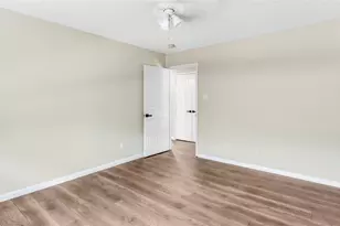 11405 Starlight Bay St, Pearland, TX 77584 - Photo 27