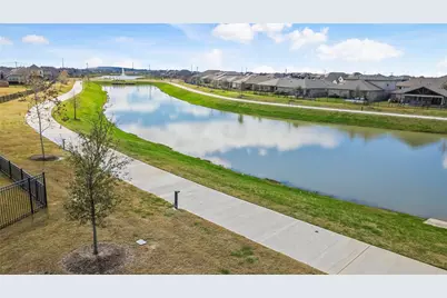 2502 Arbor Edge Crossing, Texas City, TX 77568 - Photo 21