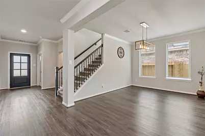 2502 Arbor Edge Crossing, Texas City, TX 77568 - Photo 5