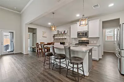 2502 Arbor Edge Crossing, Texas City, TX 77568 - Photo 11