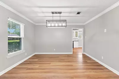 5522 Dumfries Drive, Houston, TX 77096 - Photo 5