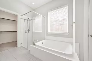 123 Castlegate Ln, Houston, TX 77065 - Photo 25