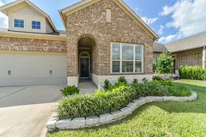 123 Castlegate Lane, Houston, TX 77065 - Photo 1