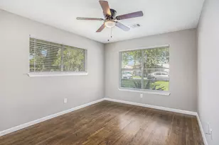 2902 Helberg Rd, Houston, TX 77092 - Photo 25