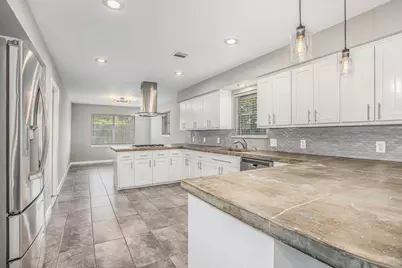 2902 Helberg Road, Houston, TX 77092 - Photo 21