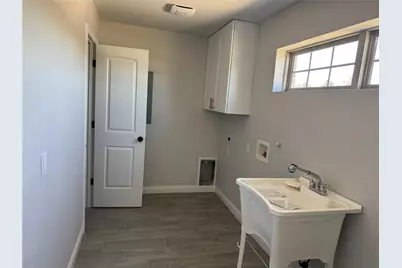 6713 Windhaven, Liverpool, TX 77577 - Photo 19