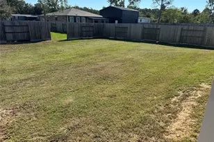 6713 Windhaven, Liverpool, TX 77577 - Photo 15