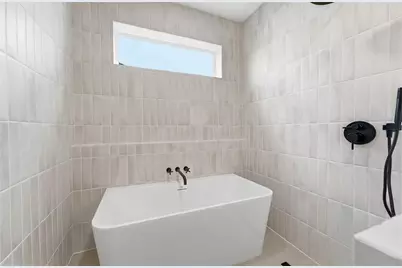 2961 Delafield Street, Houston, TX 77023 - Photo 27