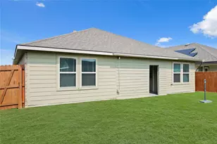 2411 Mulligan Ln, Navasota, TX 77868 - Photo 3
