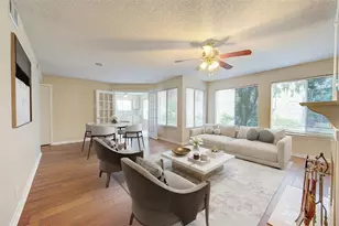 12200 Overbrook Ln, Houston, TX 77077 - Photo 17