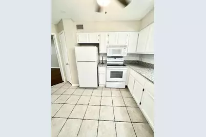 12200 Overbrook Lane #31A, Houston, TX 77077 - Photo 15