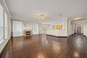 7202 Lyndhurst Village Ln, Spring, TX 77379 - Photo 13