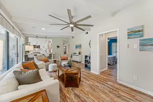 10902 Mullins Dr, Houston, TX 77096 - Photo 7