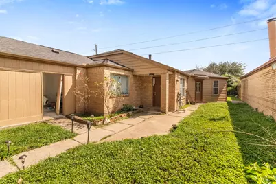 12147 Swords Creek Road, Houston, TX 77067 - Photo 23