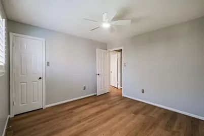 1715 Woodland Park Drive, Houston, TX 77077 - Photo 29