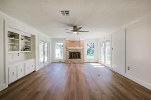 1715 Woodland Park Dr, Houston, TX 77077 - Photo 1