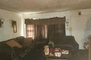 1024 North Ln, Houston, TX 77088 - Photo 31