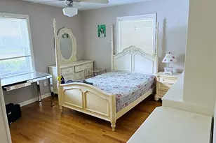 5617 SW Flack Dr, Houston, TX 77081 - Photo 9