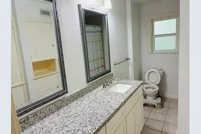 5617 SW Flack Drive, Houston, TX 77081 - Photo 11